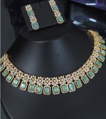 Buy Online Big Stone Necklace In Mink
